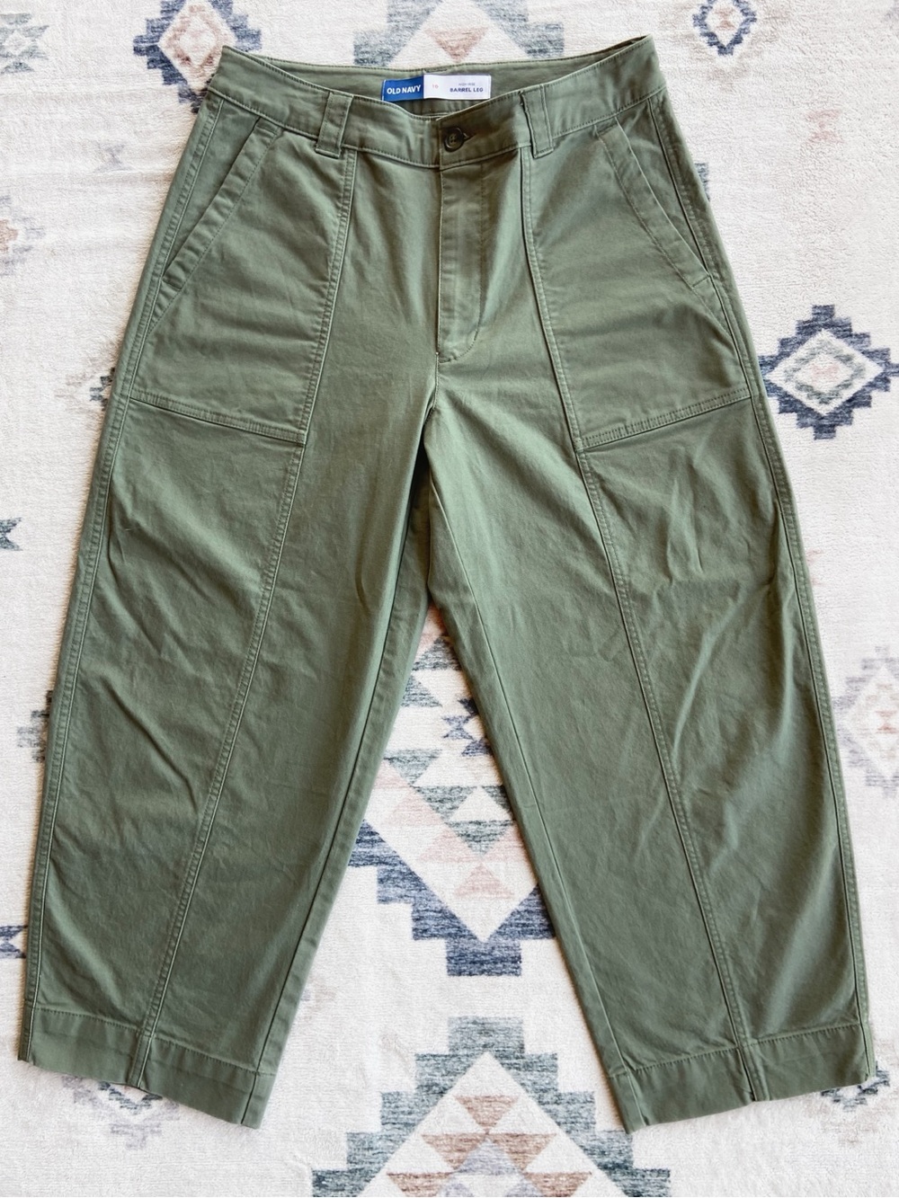 Old Navy Olive Green Barrel Leg Utility Pants High Rise Womens size 10